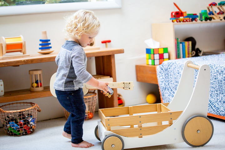 Kinderfeets | The Brand Story by Oscar V. Mulder | Sweet Pea