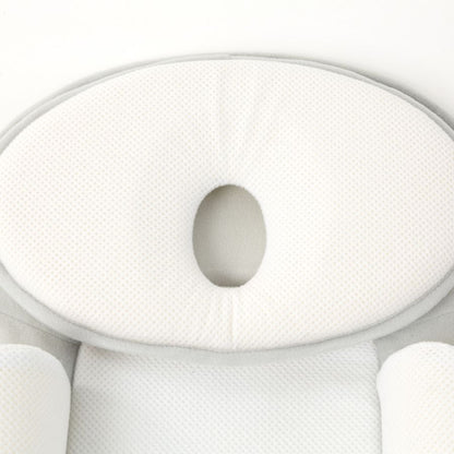 أساسيات النوم المتعدد باللون الأبيض