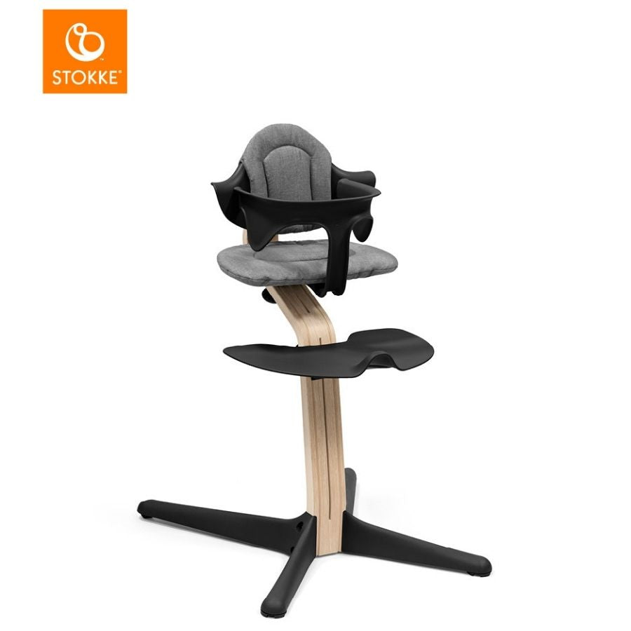 كرسي نومي أسود