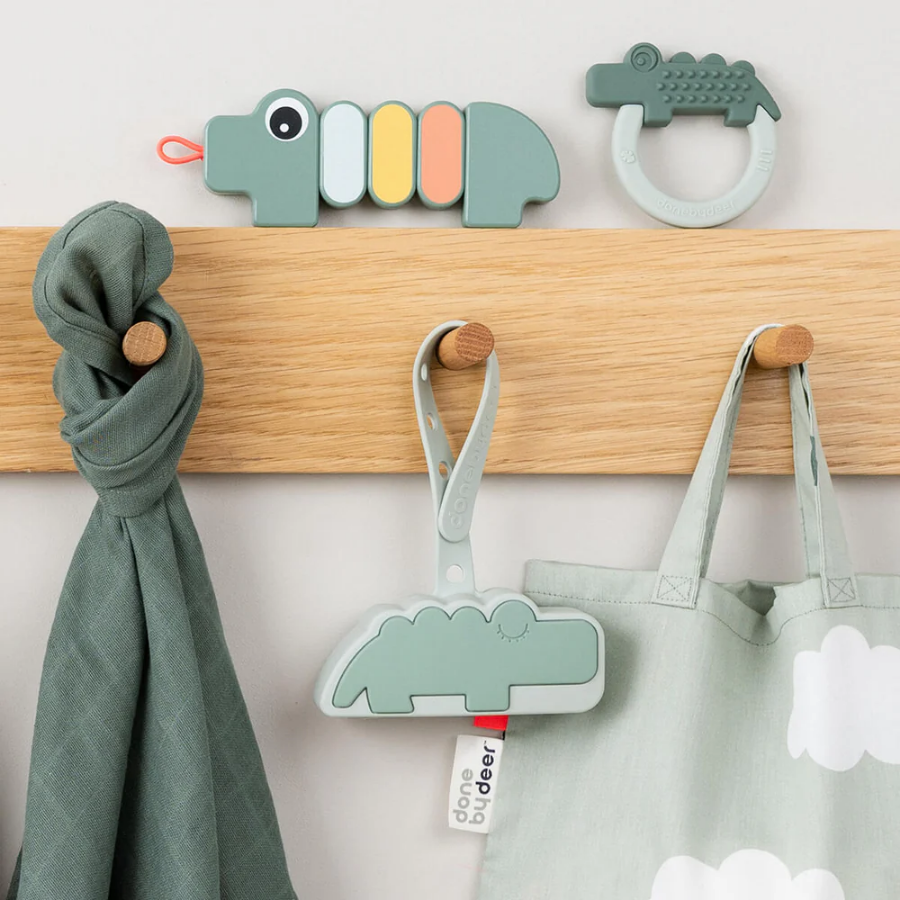 Silicone Pacifier Pouch – Hygienic Holder with Zipper & Clip for On-the-Go Use