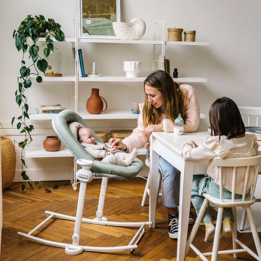 كرسي هزاز للأعلى والأسفل مع عشب البحر