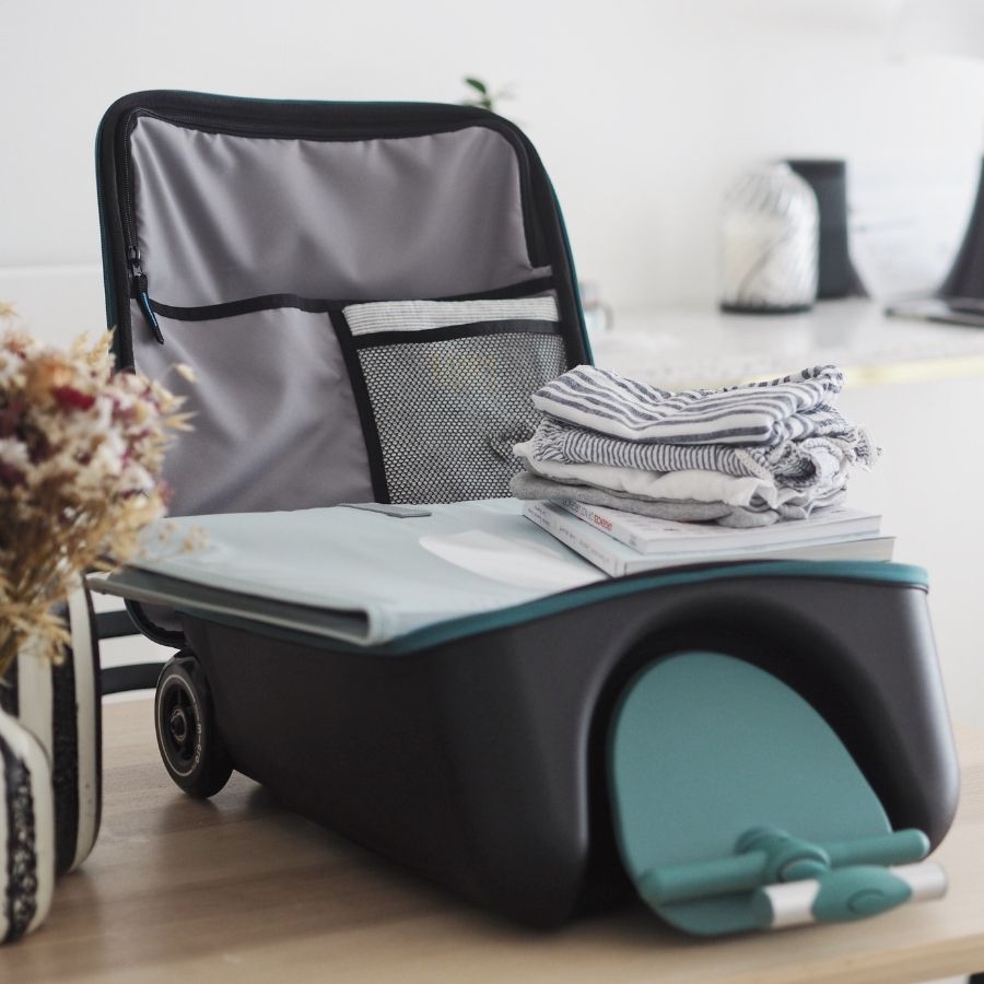 حقيبة سفر إيزي سوداء