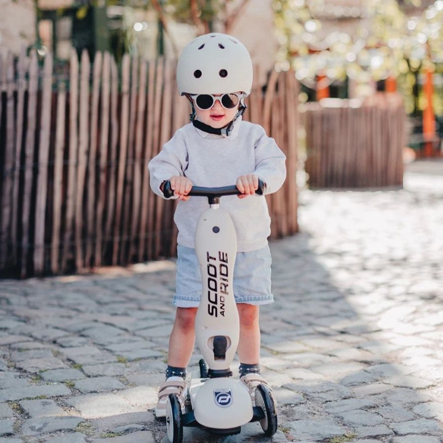 Kid Helmet Protective Youth Cycling and Skate Helmet Lightweight Durable Design