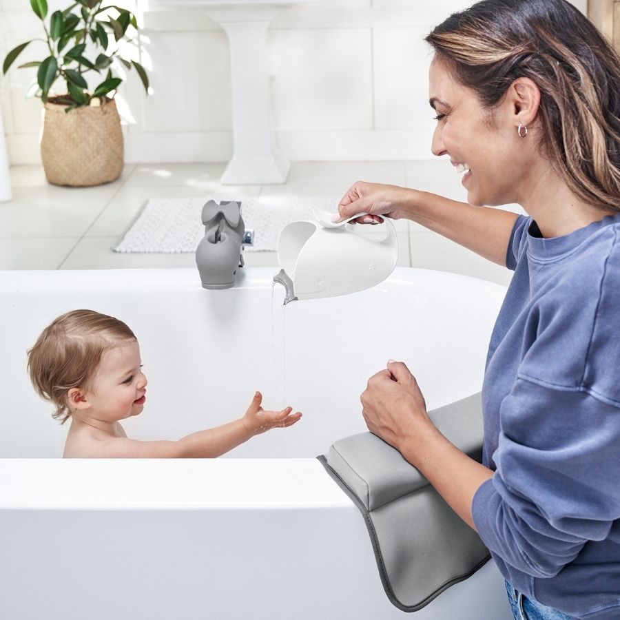 شطاف موبي ووترفول باللون الأبيض