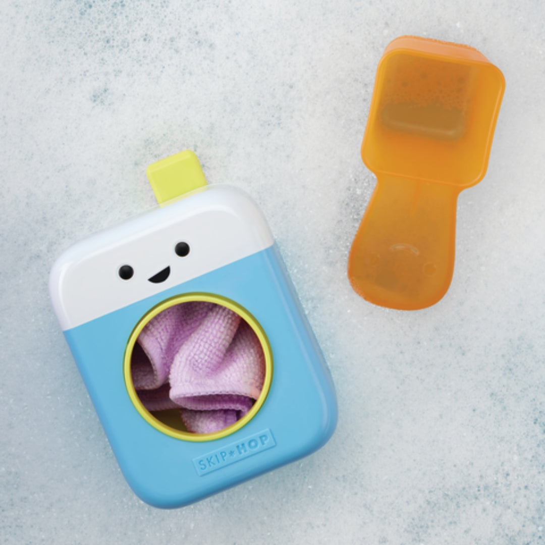 Squeaky Clean Wash & Spin Bath Toy