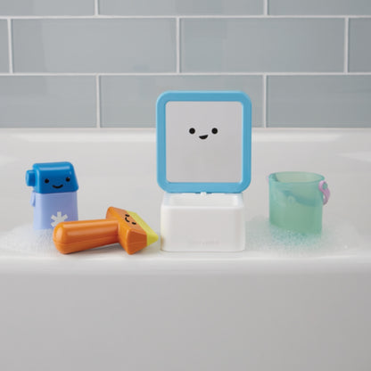 Squeaky Clean Mirror & Shine Bath Toy