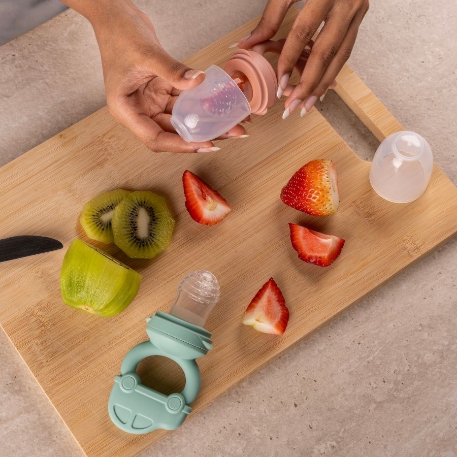 Fruit Feeder Baby Pacifier Teether Infant Food Feeder Soft Mesh Nipple Feeder