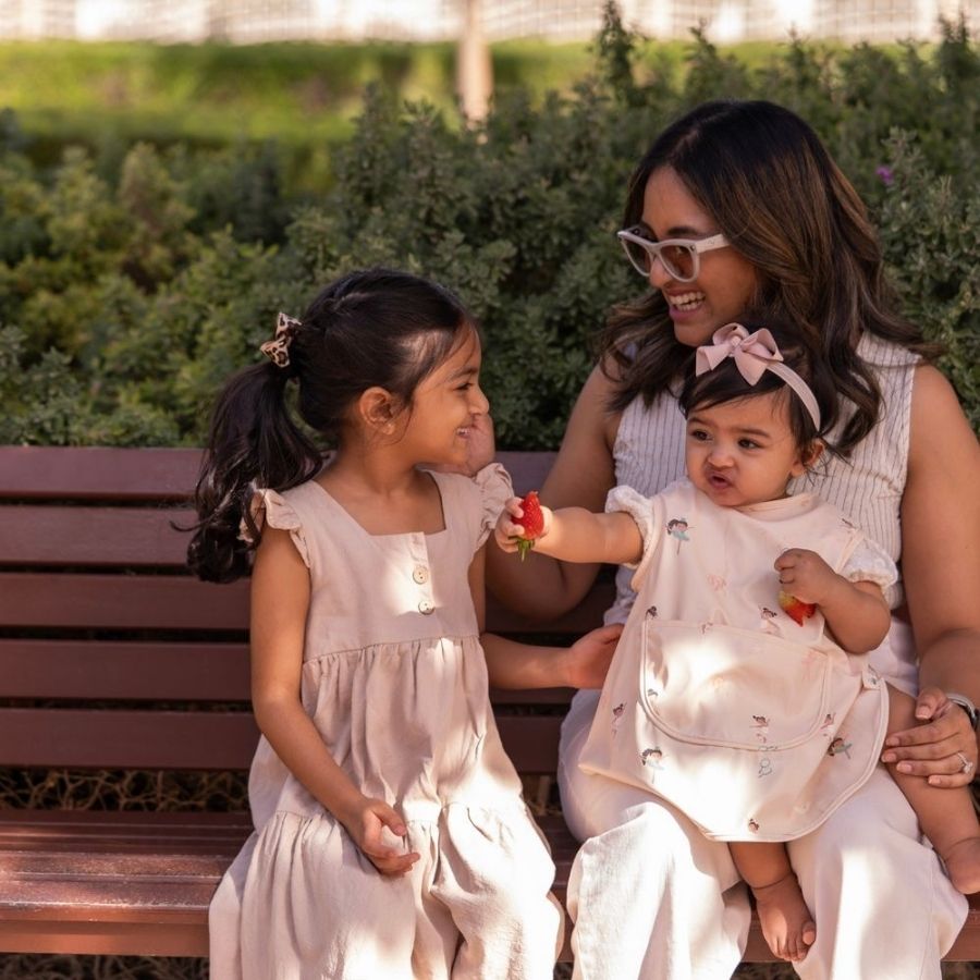 Citron Apron Bib for Kids Adjustable Waterproof Art Smock and Feeding Cover