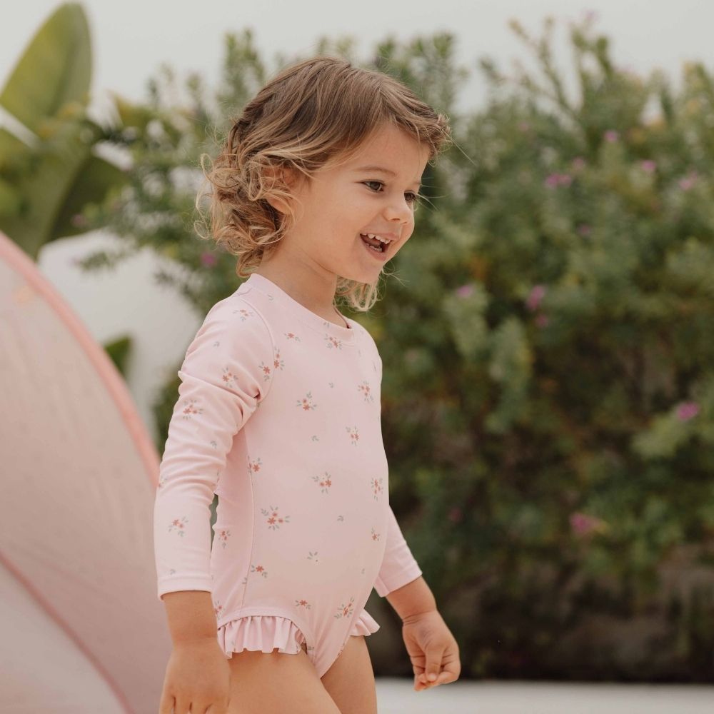 ملابس سباحة بأكمام طويلة وكشكشة من روزي ميدوز