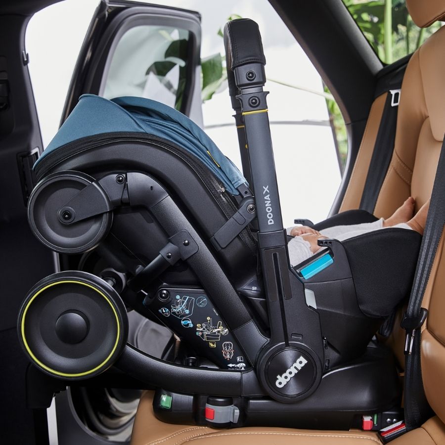 DOONA UAE | Doona X Isofix Base Black | Sweet Pea Dubai