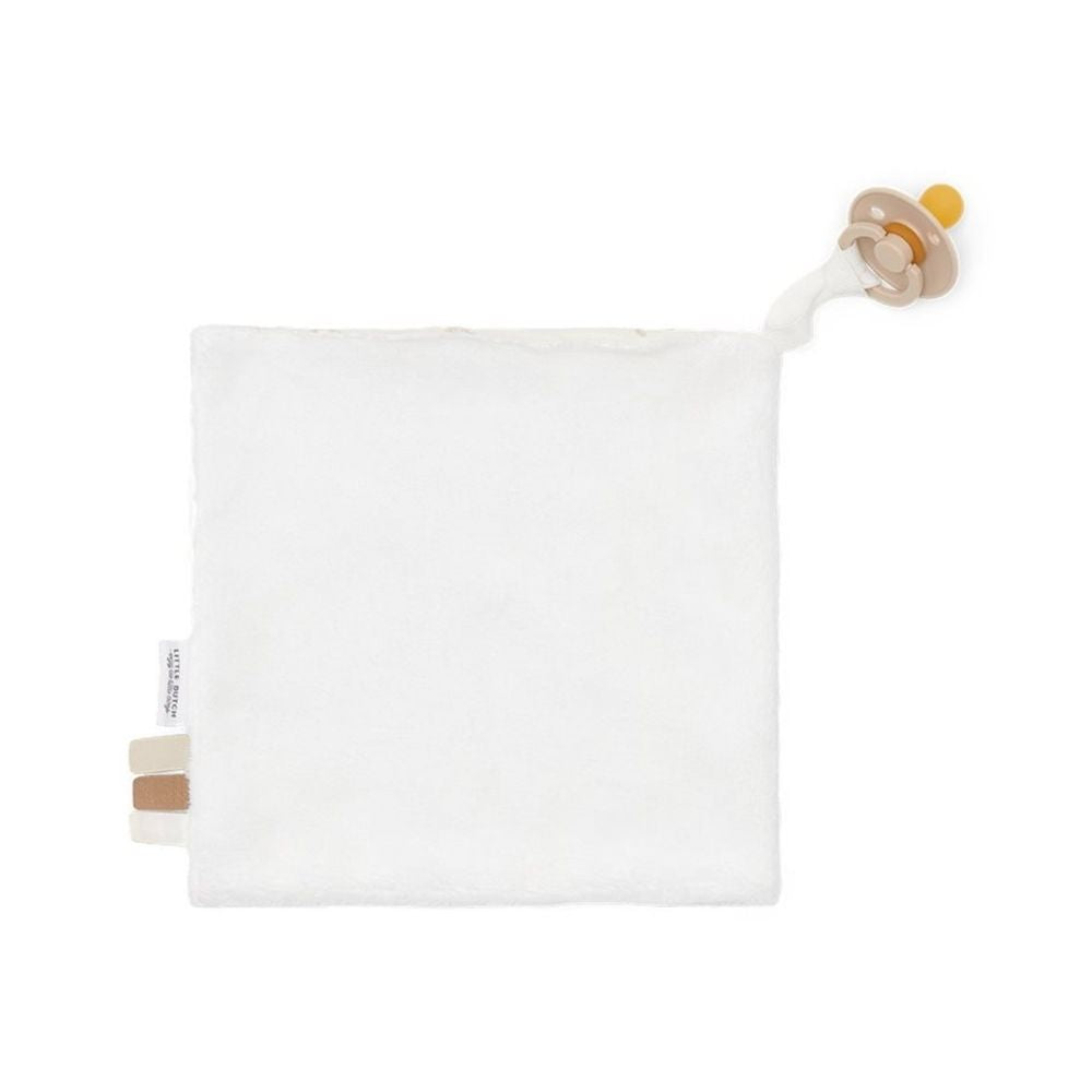 أرنب صغير من قماش الموسلين المداعب