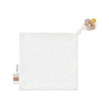 أرنب صغير من قماش الموسلين المداعب