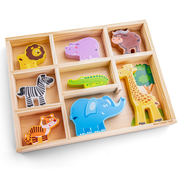 Wooden safari 2024 animal figurines