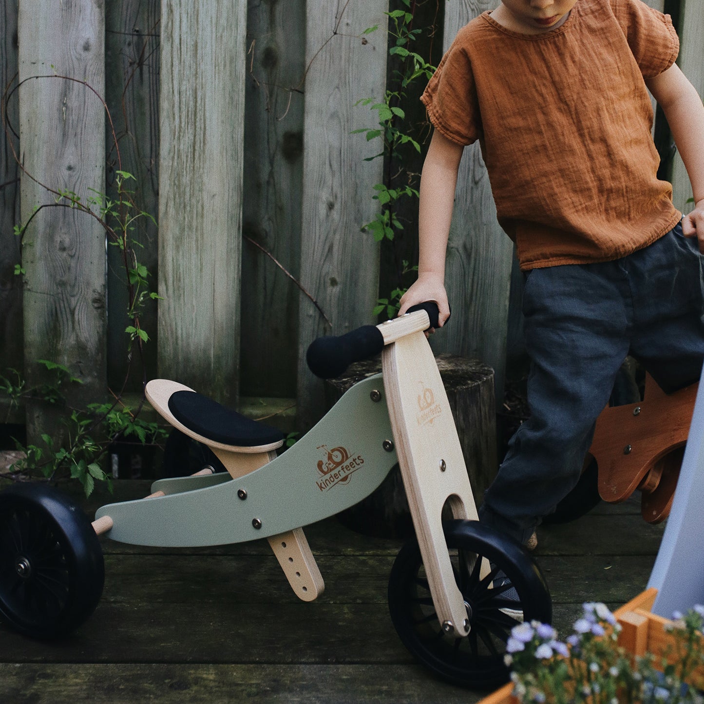 2-in-1 Tiny Tot Tricycle & Balance Bike - Convertible Toddler Ride-On for Early Riders