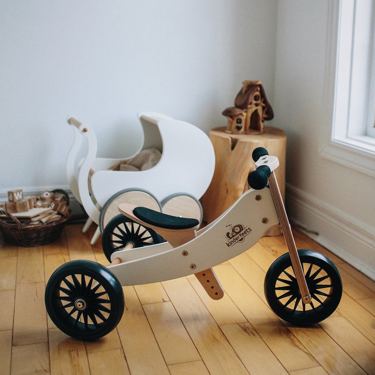 2-in-1 Tiny Tot Tricycle & Balance Bike - Convertible Toddler Ride-On for Early Riders