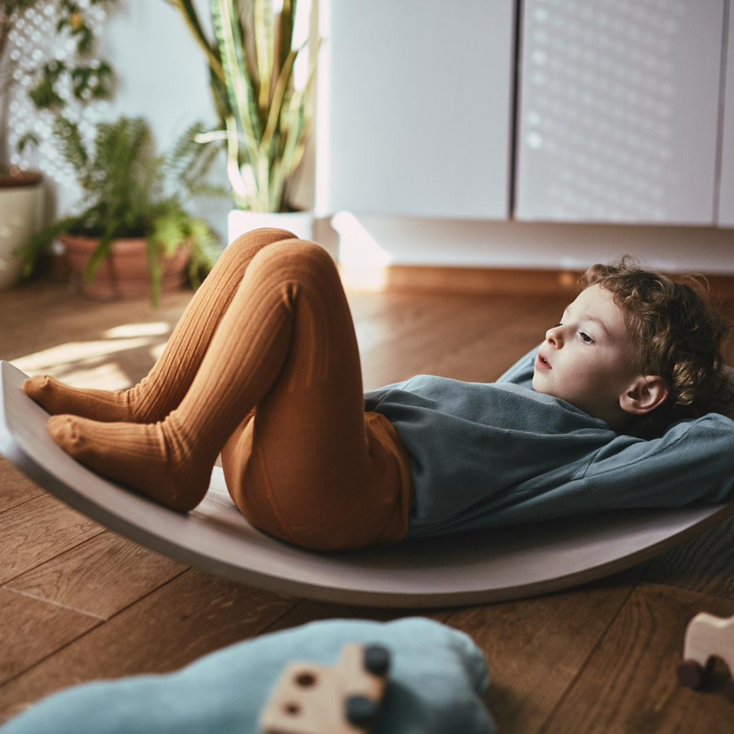 Kinderboard Balance Board – Montessori Wooden Play and Motor Skills Trainer