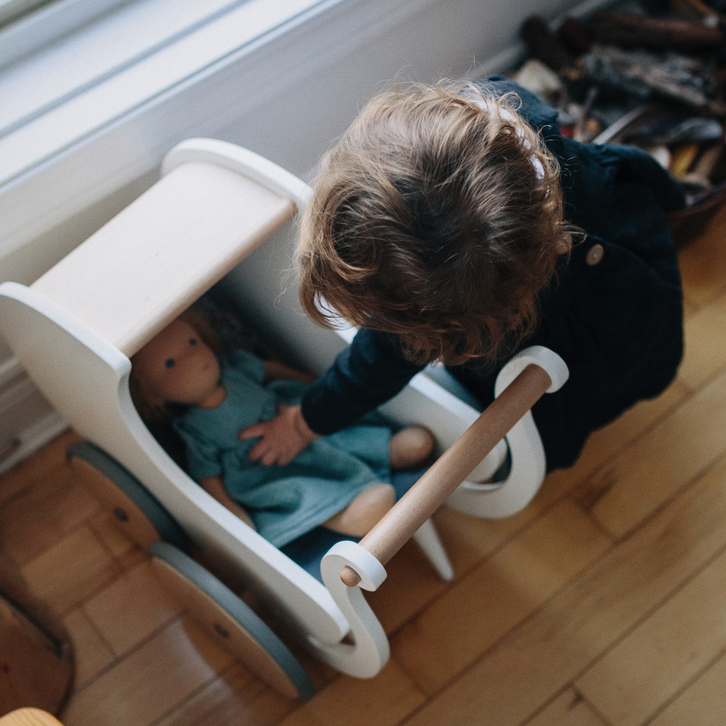 Pram & Walker Convertible Baby Travel System with Adjustable Seat and Foldable Frame