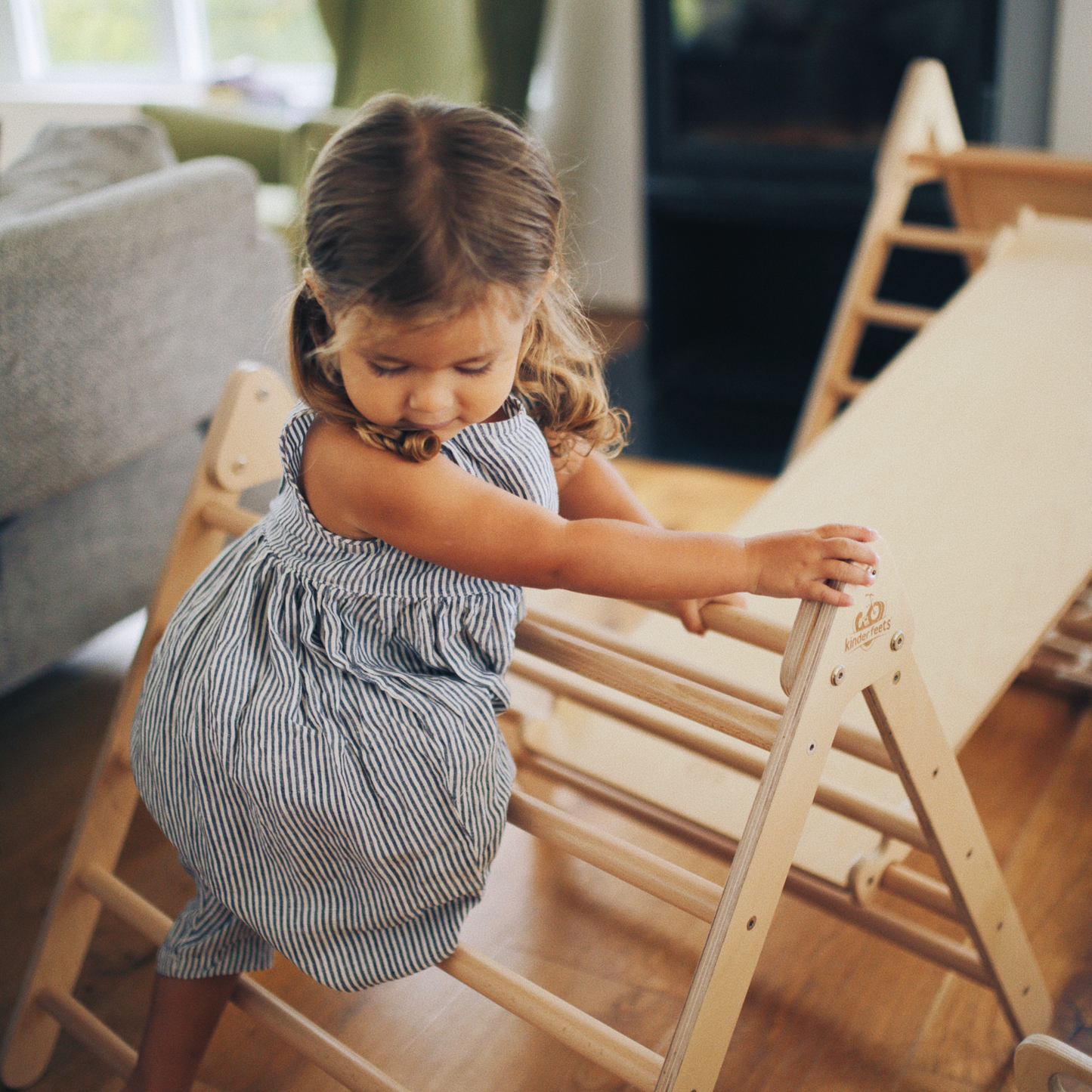 Pikler Climber Triangle Montessori Climbing Frame for Toddlers and Kids
