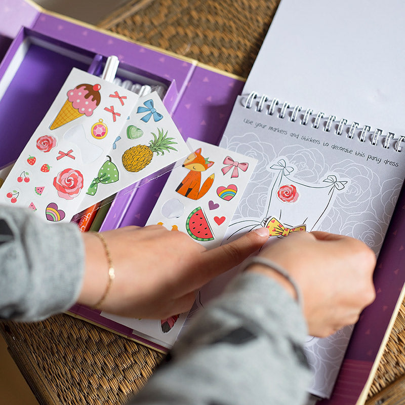 Colouring Set - Fashionista Fun