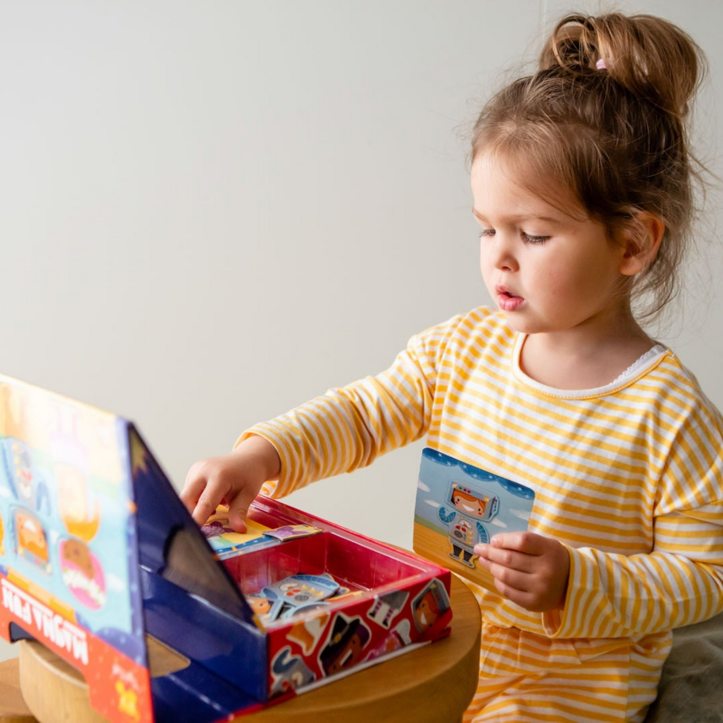 ماجنا فن - تلبيس